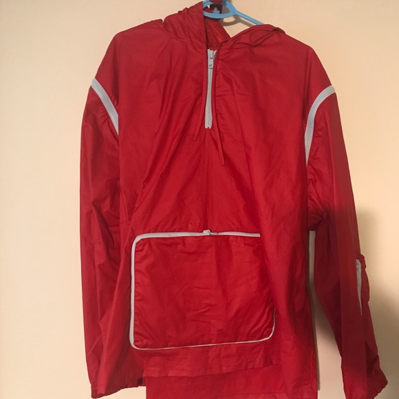 Fung lan co red anorak size XL - Picture 1 of 3